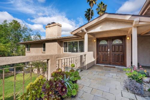 Mount Helix Casa | Executive Retreat - Renovated - Spacious - Views