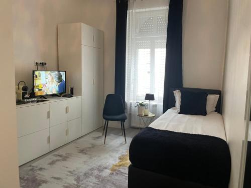 Bonnevoie Casa | EXECUTIVE SINGLE ROOM WITH EN-SUITE in GUEST HOUSE CITY CENTRE