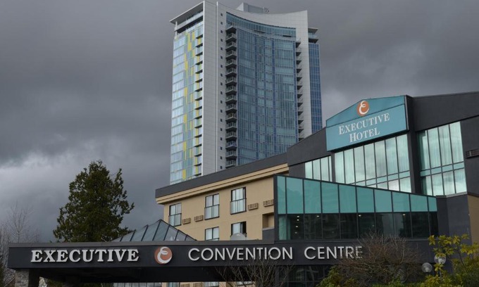 Burnaby Hotel | Executive Suites Hotel & Conference Center, Metro Vancouver