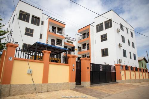 Accra Apartamento | Executive Two Bedroom Apartment in Accra
