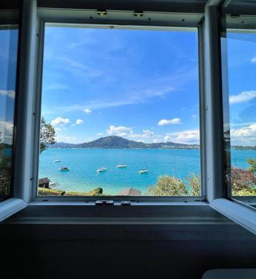 Weyregg am Attersee Casa | Exklusiver Seetraum am Attersee direkt am See