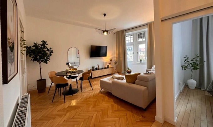 Hauptbahnhof Apartamento | Exklusives Studioapartment im Herzen Saarbrückens