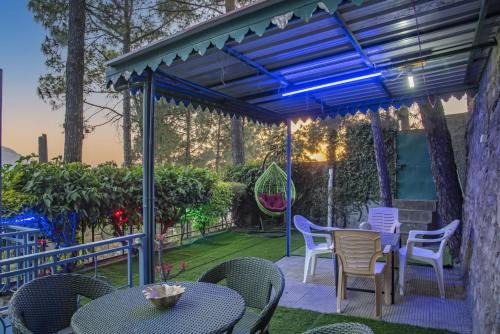 Kasauli Hotel | Exotic Stays I Pine Group Of Hotels & Villas Kasauli