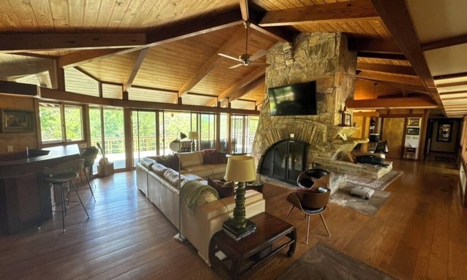 Rabun Gap Casa | Frank Lloyd Wright inspiró hogar en un entorno idílico