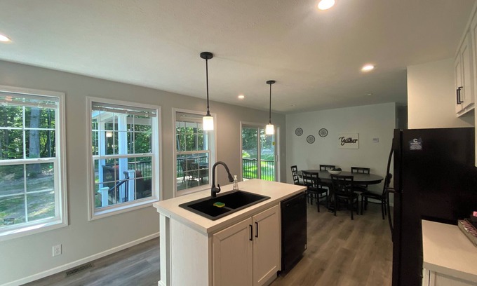 Lake Michigan Beach Casa | BEAUTIFUL NEW HOME, COVERED DECK, LARGE FIREPIT, 2 MINUTES FROM LAKE MICHIGAN