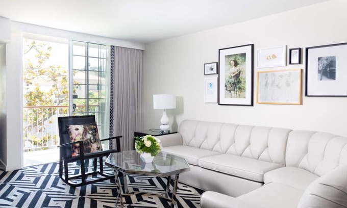 Norma Triangle Hotel | Experience Life at West Hollywood! 2 Modern Units, Balcony, Rooftop Heated Pool!