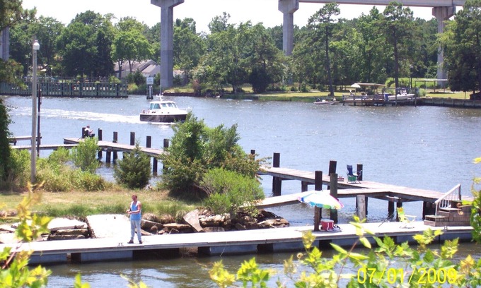 Core Creek Alquiler De Eote | Condo Flotante-Canal Fluvial-Canal Intracostero-Puerta de Entrada a los Outerbanks