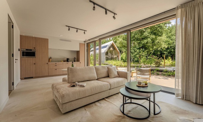 Zolder Casa | Experience luxury and accessibility in the Accessible Suite, perfect for a comfortable and stylish vacation.