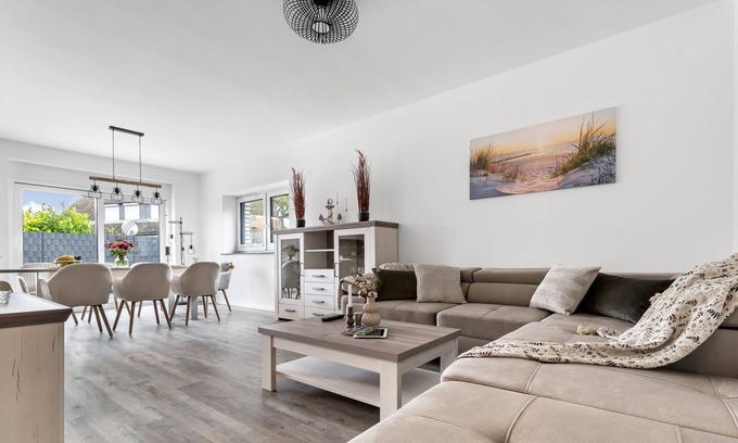 Daenschendorf Casa | "Experience Luxury and Comfort in Our Ferienhaus Sonnenstein Fehmarn!"