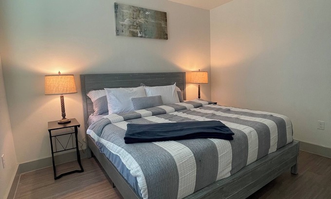 Addison Apartamento | Experience Luxury Living in the Heart of Addison, Dallas TX