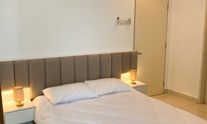 Bandar Tun Razak Apartamento | Experience Modern Living in Sungai Besi's Premier High-Rise – Central Residence!