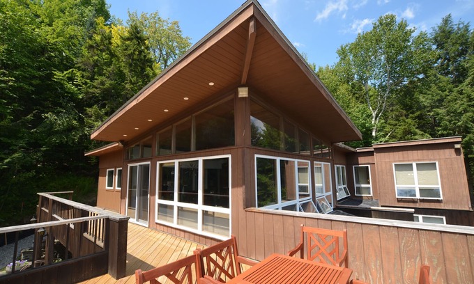 Stowe Area Casa | Fabuloso 5 dormitorios cerca de la montaña, el pueblo y Trapp - Perfecto para familias