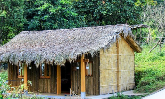 Sa Pa Chalet De Esquí | Experience our #happylife, the deluxe Bungalow!