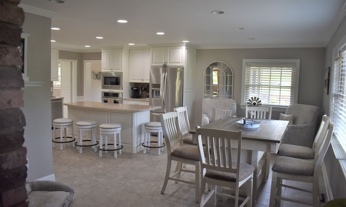 Bynum Casa | Experience tranquility near Jordan Lake.