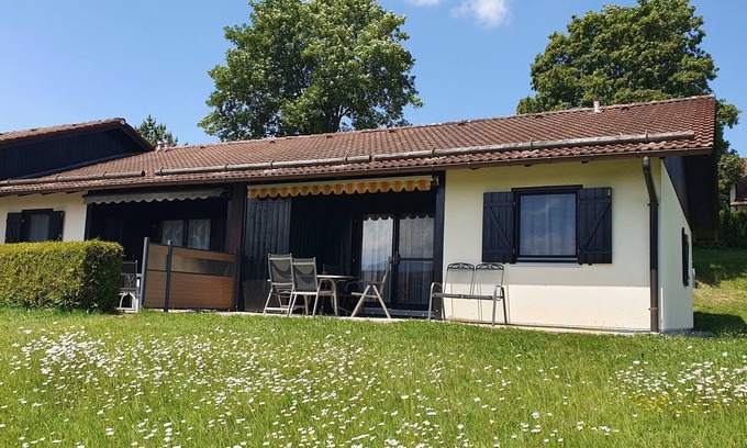 Lechbruck Casa | "Experience unforgettable vacations in the Hochbergle vacation village by the lake!"