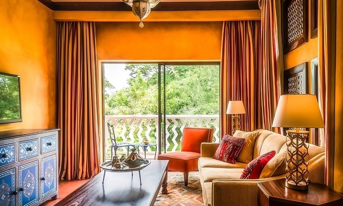 Livingstone Apartamento | Experience Victoria Falls Scenic Adventure! Outdoor Pool, Spa and Free Parking!