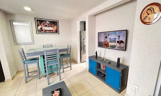 Guerrero Condominio | Explore CDMX: subway and culture at your fingertips