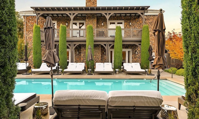 Yountville Casa | Explore Nearby Domaine Chandon Winery! Heated Outdoor Pool, Pets are Welcome