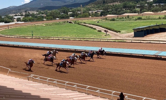 Ruidoso Condominio | Explore the Home of the World's Richest Quarter Horse Race! 2BDR resort condo!