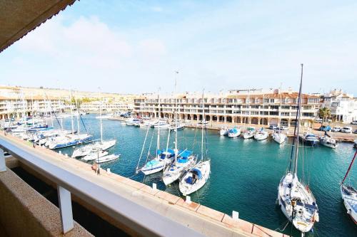 Almerimar Apartamento | Expoholidays - Duplex vistas al Puerto deportivo Almerimar