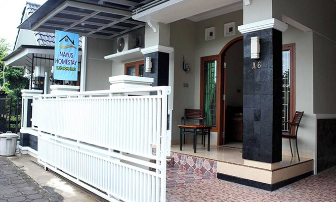Kasihan Hotel | EXPRESS O 92106 Nayus Homestay Syariah