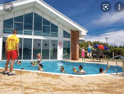 Clacton-on-Sea Complejo | Exquisite holidays letting for 3 nights starting from £90