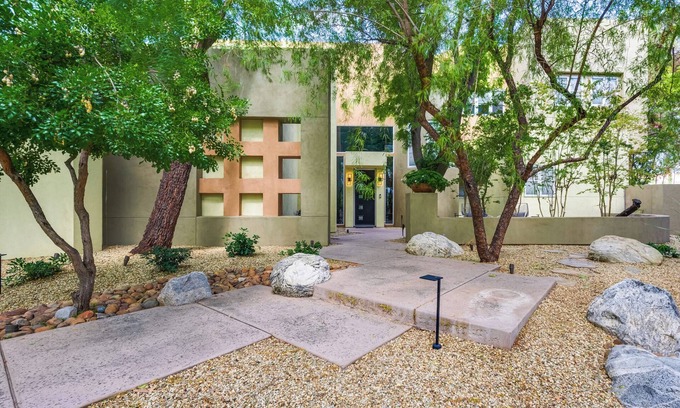 Summerlin Casa | Exquisite Home Located In Summerlin's Premier Guard Gated Community