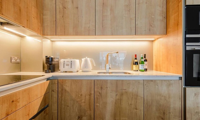 St. Pancras and Somers Town Apartamento | Exquisite Lux Apartment 2 mins by King's Cross Station with AC