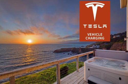 Shelter Cove Apartamento | Exquisite Oceanview! by OceanviewHotTubs Oceanfront! Shelter Cove, CA Tesla EV station