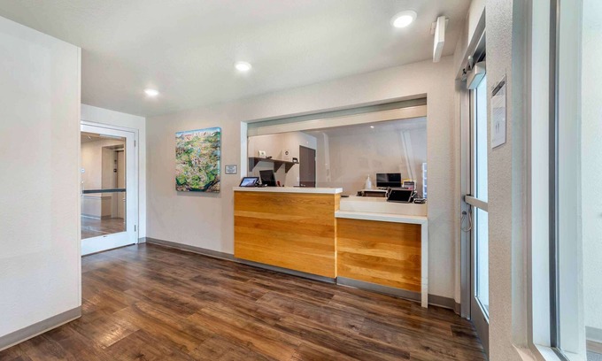 Deerfield Beach Hotel | Extended Stay America Select Suites Deerfield Beach
