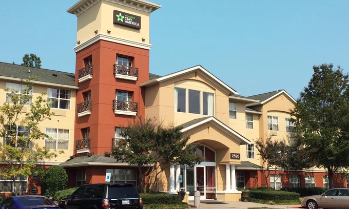 Ellendale Hotel | Extended Stay America Suites - Memphis - Wolfchase Galleria