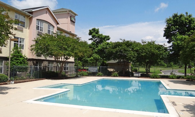 Ellendale Hotel | Extended Stay America Suites Memphis Wolfchase Galleria
