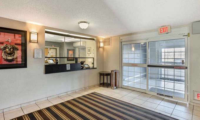 Wilkes-Barre Hotel | Extended Stay America Select Suites Wilkes Barre Scranton