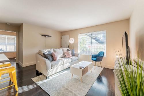 Riverside Apartamento | Extended Stay Apartments Next to Downtown