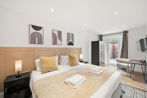 North Acton Apartamento | Extended stays I Ideal for groups I Free parking