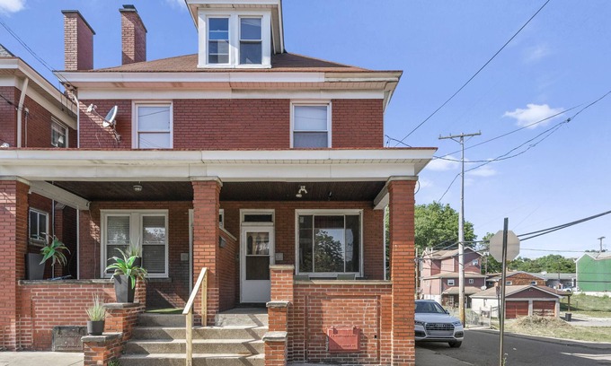 Pittsburgh Apartamento | Extended Stays Welcomed