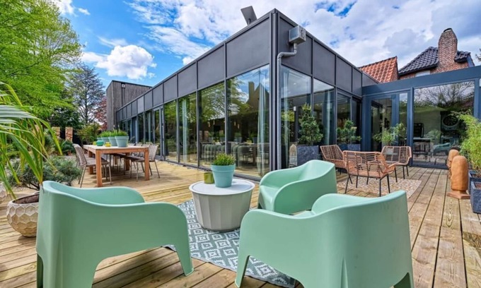 Marcq-en-Baroeul Villa | Extraordinaire Villa 5 12 Personnes 7 min Lille