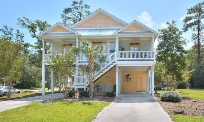 Tranquil Harbour Casa | "Eye Candy" 3 BR/2.5 BA Water View Home-Boat Ramp Across the Street-Sleeps 6