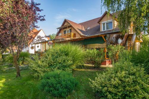 Tiszafured Apartamento | Füredi Apartman