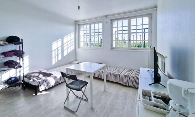 Trappes Apartamento | F 2.b.1 Avec 4 Lits Part