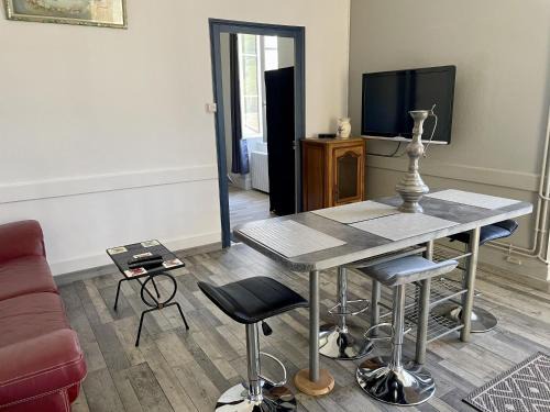 Imphy Apartamento | F 36 Raimbaux 2 à 4 Personne 2 chambres Wifi Parking facile