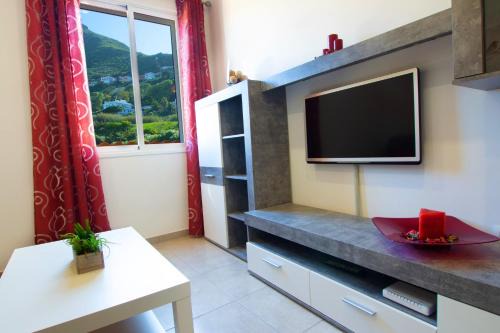 Tejina Apartamento | F&M 'con terraza y tranquilidad'