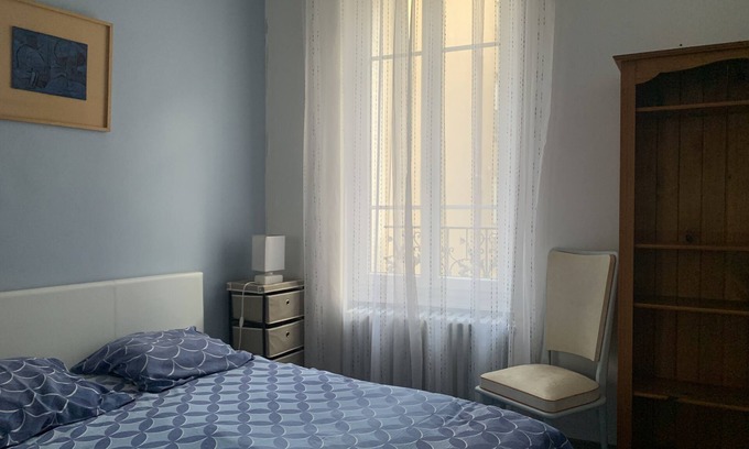 Cœur de Ville Apartamento | F3 \ en el 1er piso, 2 habitaciones ideales para huéspedes del spa, turistas,