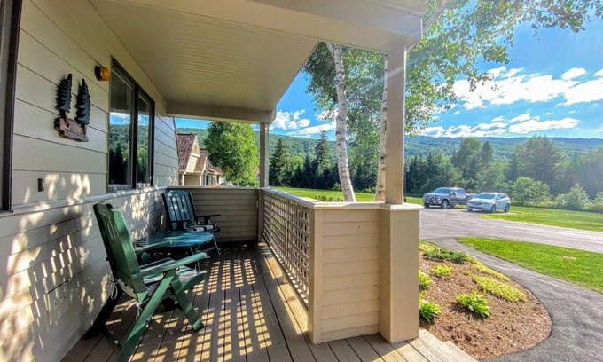 Bretton Woods Casa | FV48: ¡Ubicación, ubicación, ubicación! Maravillosa casa a poca distancia del campo de golf y el Hotel Mt Washington, transporte gratuito al spa, restaurantes, esquí. COVIDAS TARIFAS Y POLÍTICAS ESPECIALES EN VIGOR