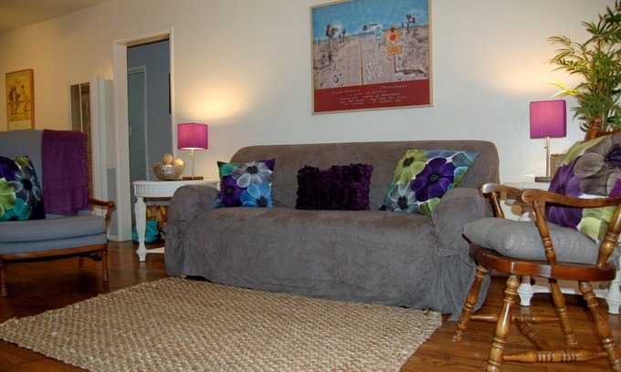 Valley Glen Apartamento | Fab amueblado Condo al mejor precio