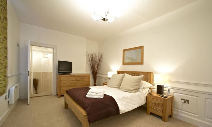 Swindon Apartamento | Fab Grade II lstd 1 cama apt w / pkg Old Town Swindon