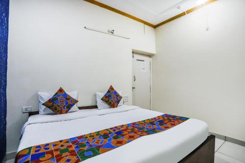 Agra Cama Y Desayuno | FabExpress Grand Resort