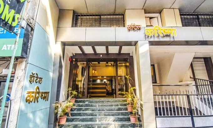 Central Pune Hotel | FabExpress Karishma - Shivaji Nagar, Pune