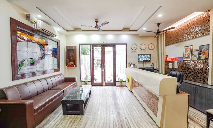 Vaishali Hotel | Fabhotel Cloud 9 Shopprix Mall