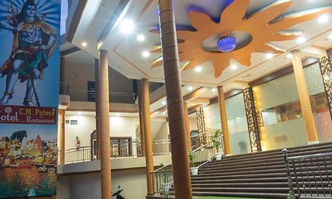 Varanasi Hotel | Fabhotel Cm Palace I
